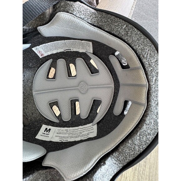 Outdoor Master Black Skateboard "OM-SKB" Cycling Helmet size Medium Sport - Picture 14 of 16